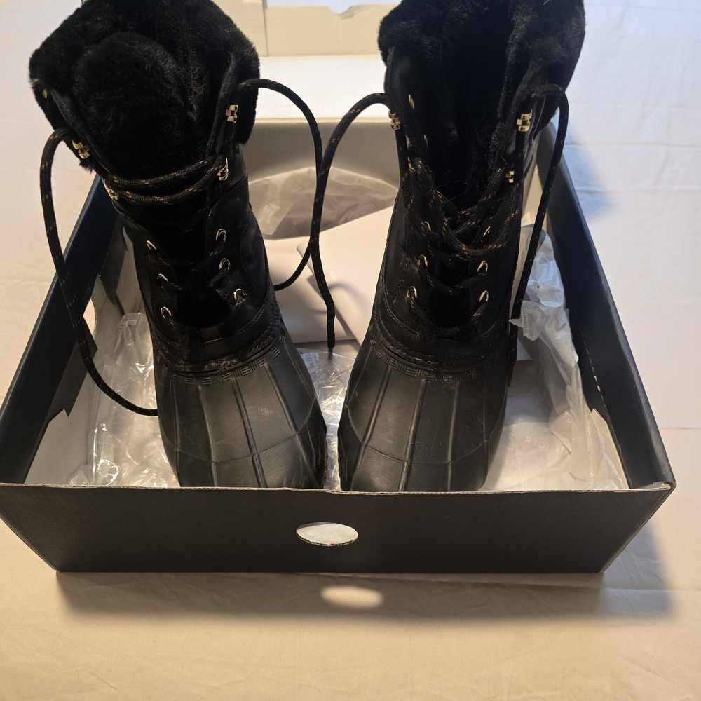 Tommy Hilfiger Black Faux-Fur Cuff Winter Boots